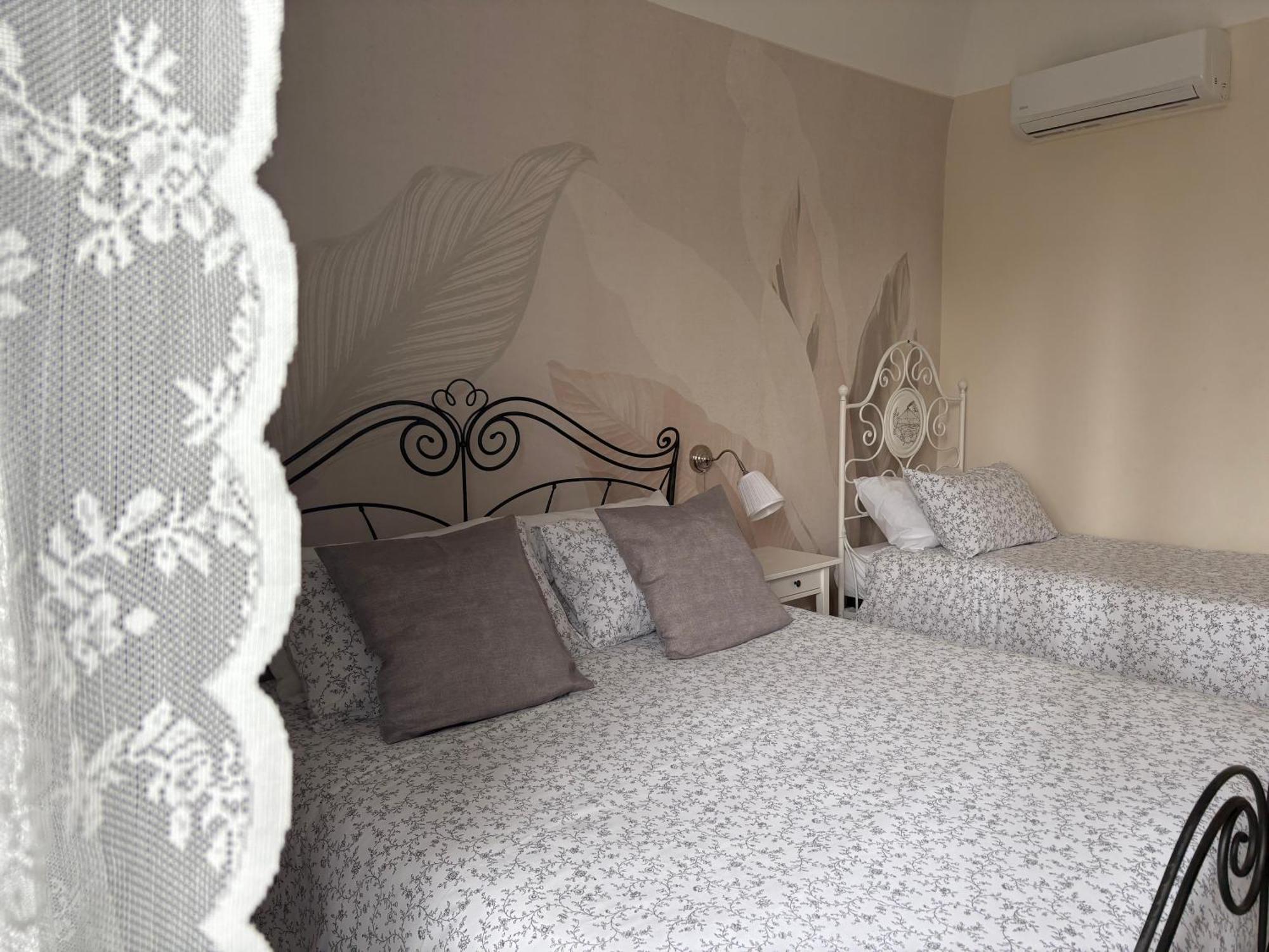 Casa Battiati Villa Aci Bonaccorsi ภายนอก รูปภาพ